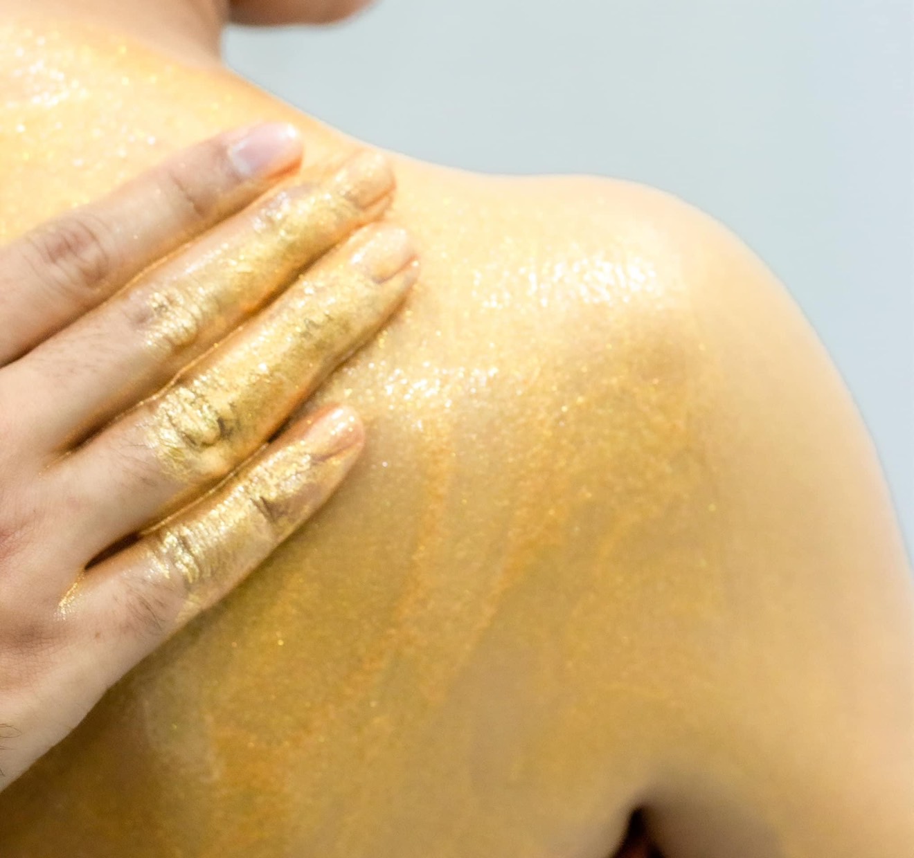 Gold Oil Massage